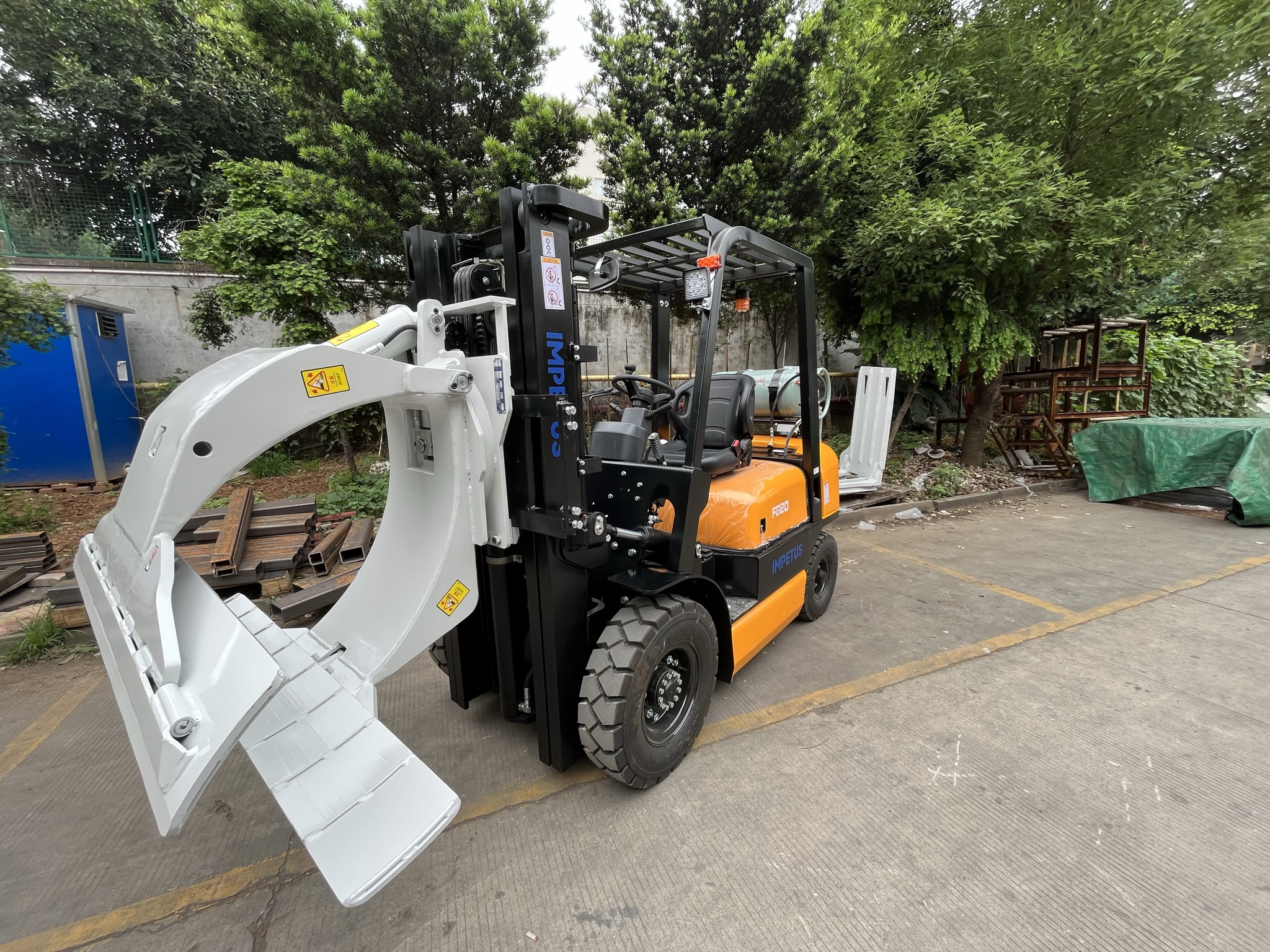 O fornecedor profissional de equipamentos de movimentação de materiais com solução completa – Impetus